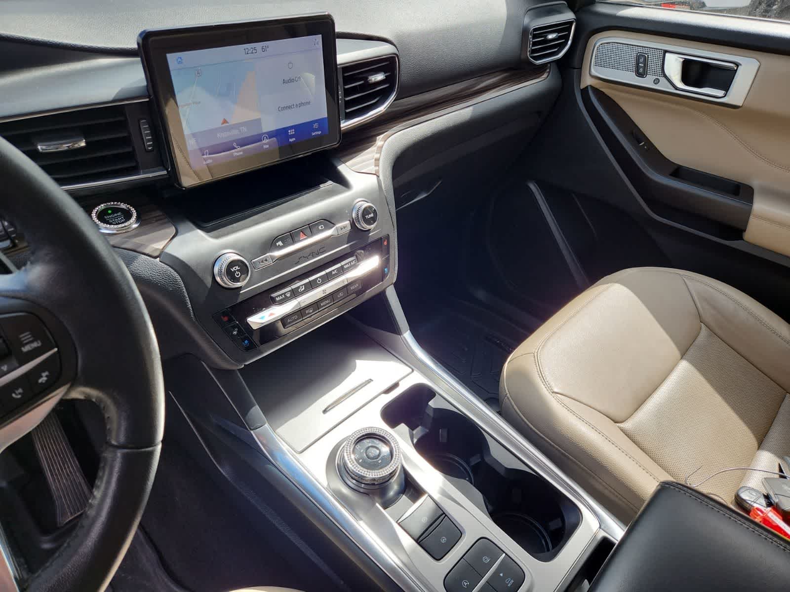 Thumbnail: 2020 Ford Explorer - 13