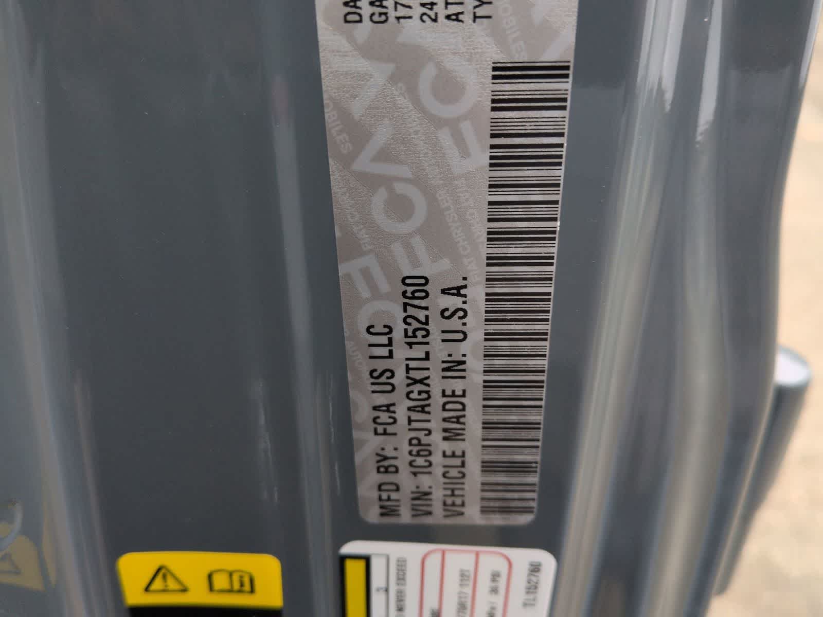 Thumbnail: 2026 Jeep Gladiator - 32