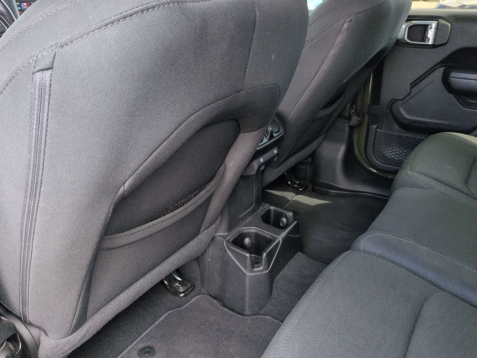 Thumbnail: 2021 Jeep Wrangler - 15