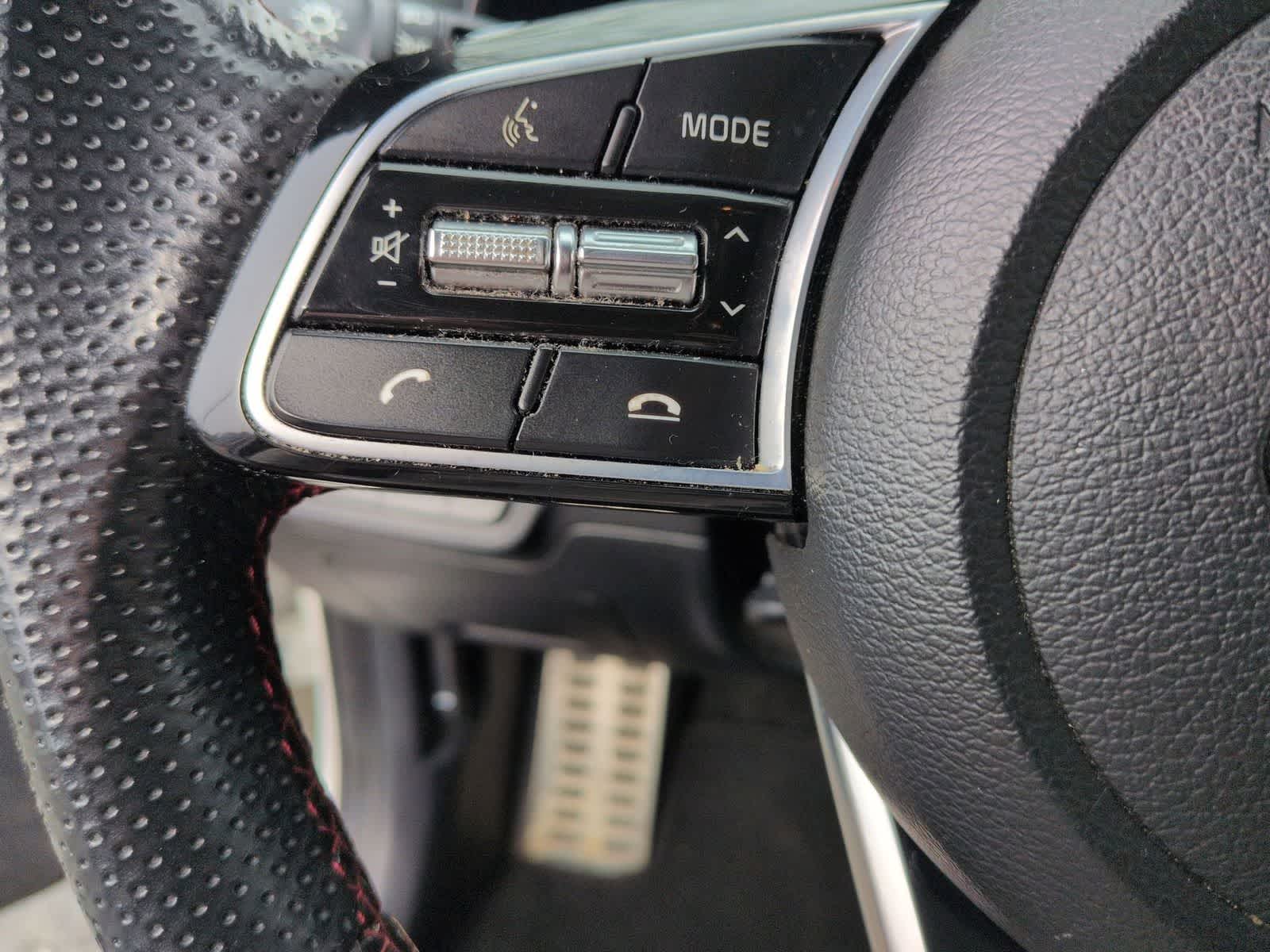 Thumbnail: 2020 Kia Forte - 22