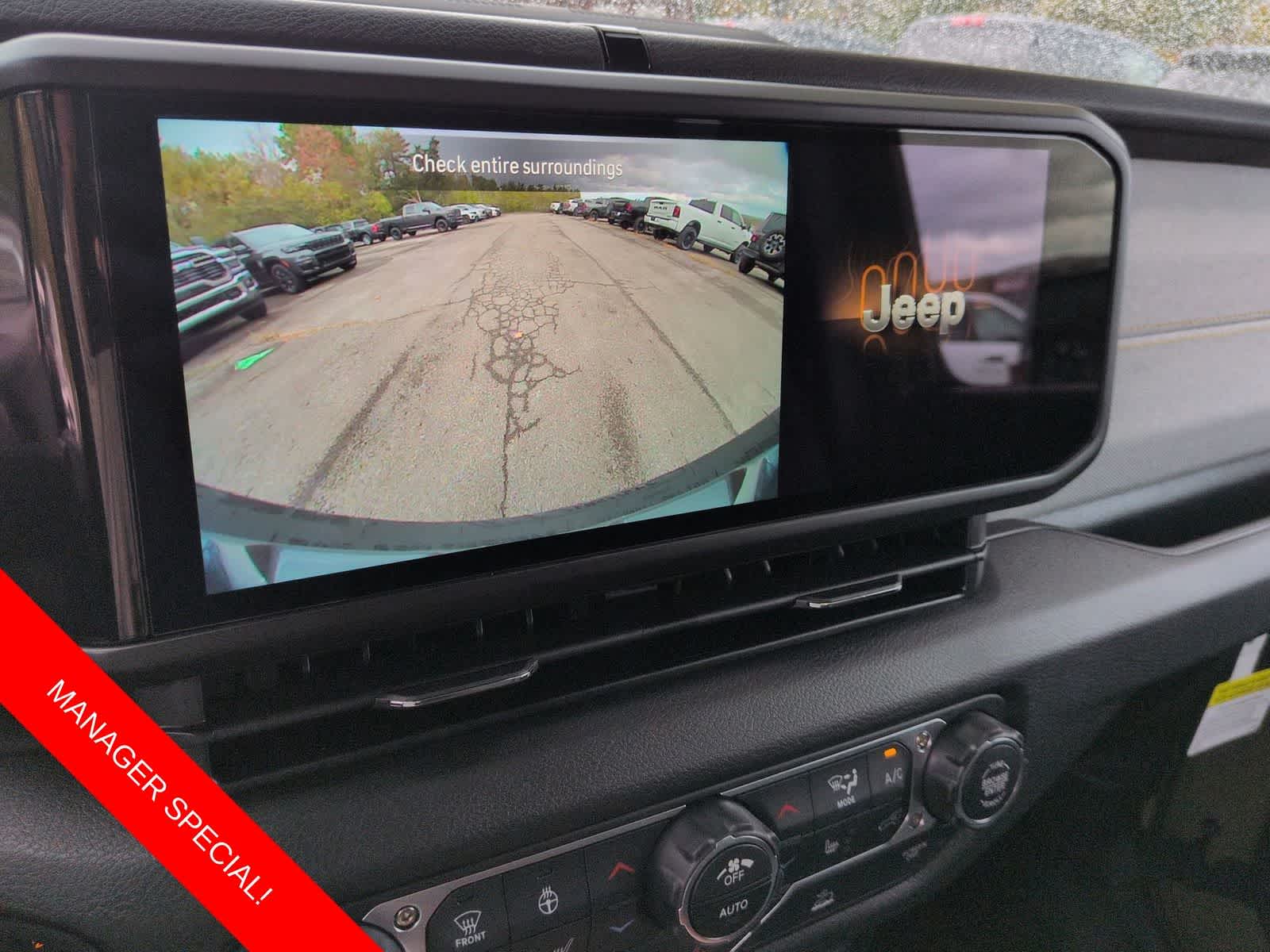 Thumbnail: 2026 Jeep Wrangler - 27