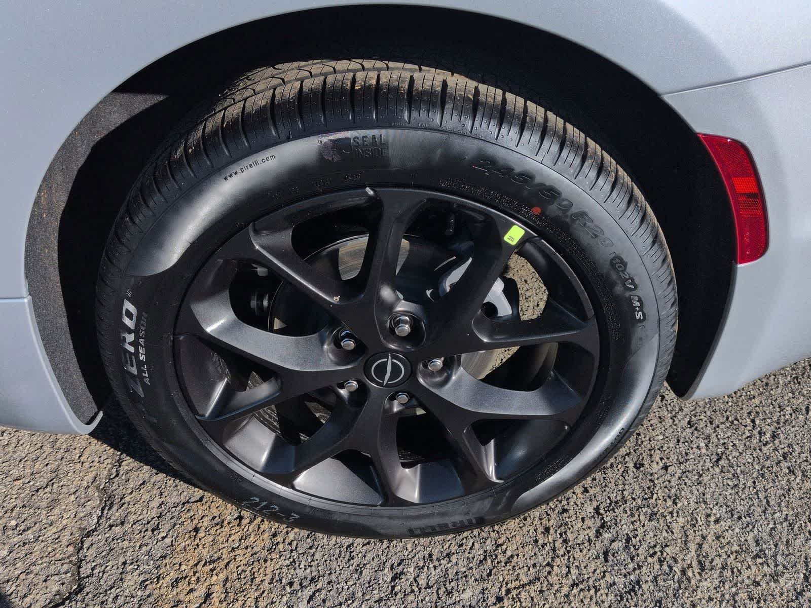 Thumbnail: 2026 Chrysler Pacifica - 6