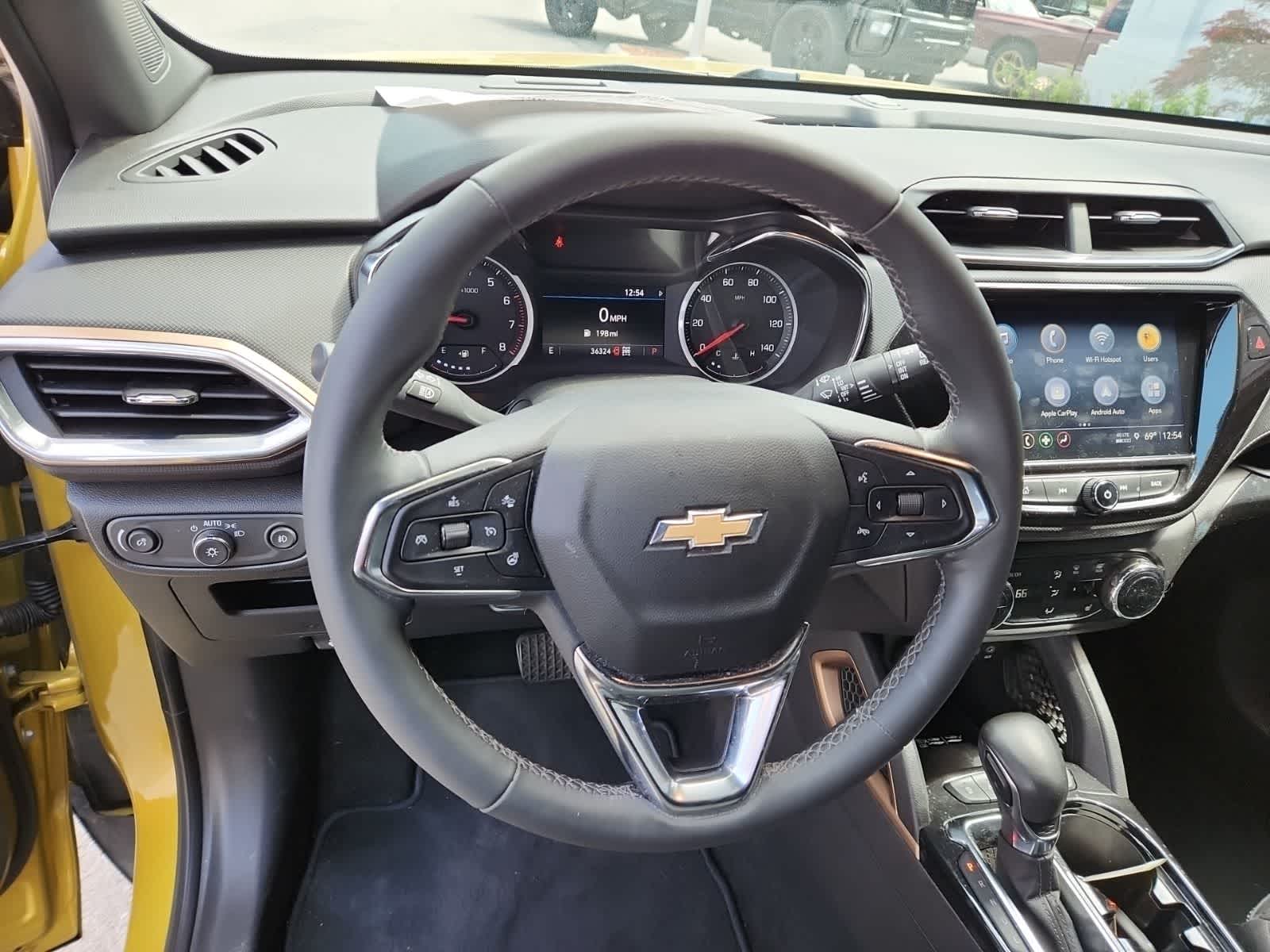 Thumbnail: 2023 Chevrolet TrailBlazer - 12