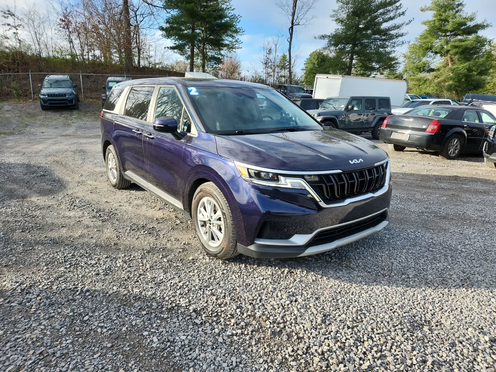 Thumbnail: 2022 Kia Carnival - 7