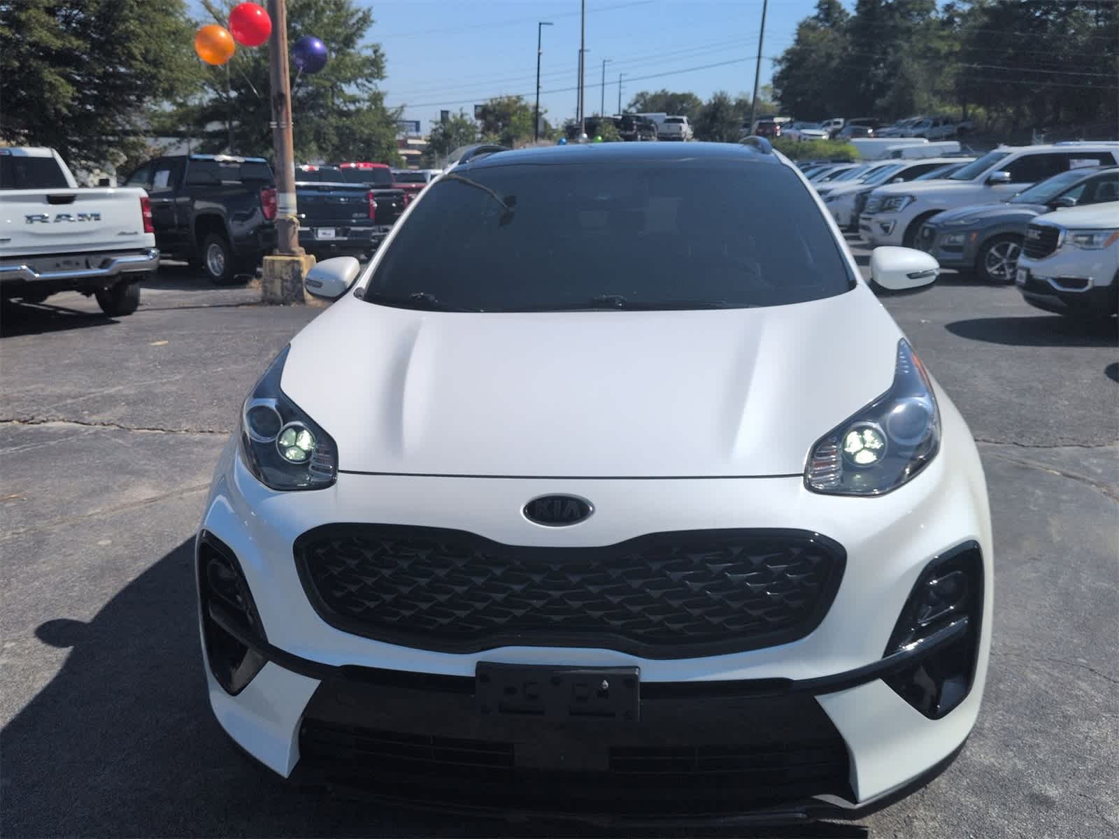 Thumbnail: 2022 Kia Sportage - 3