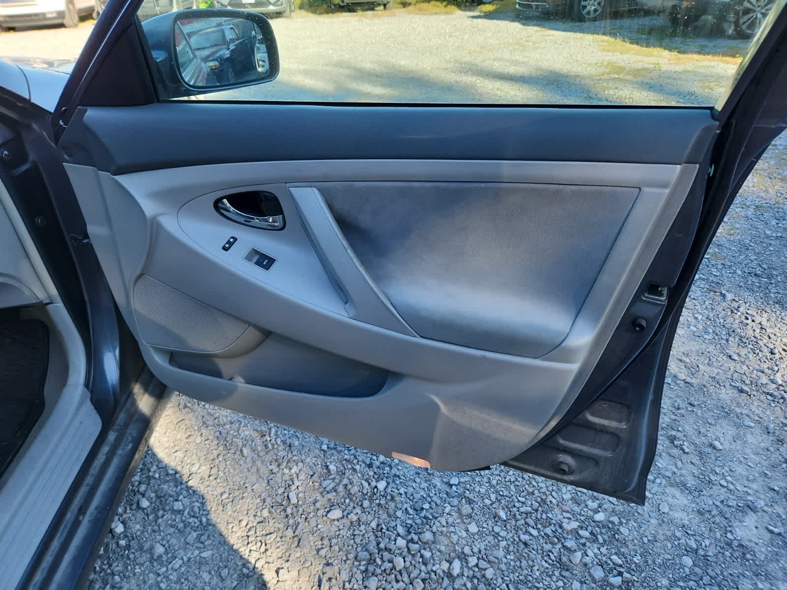 Thumbnail: 2011 Toyota Camry - 22