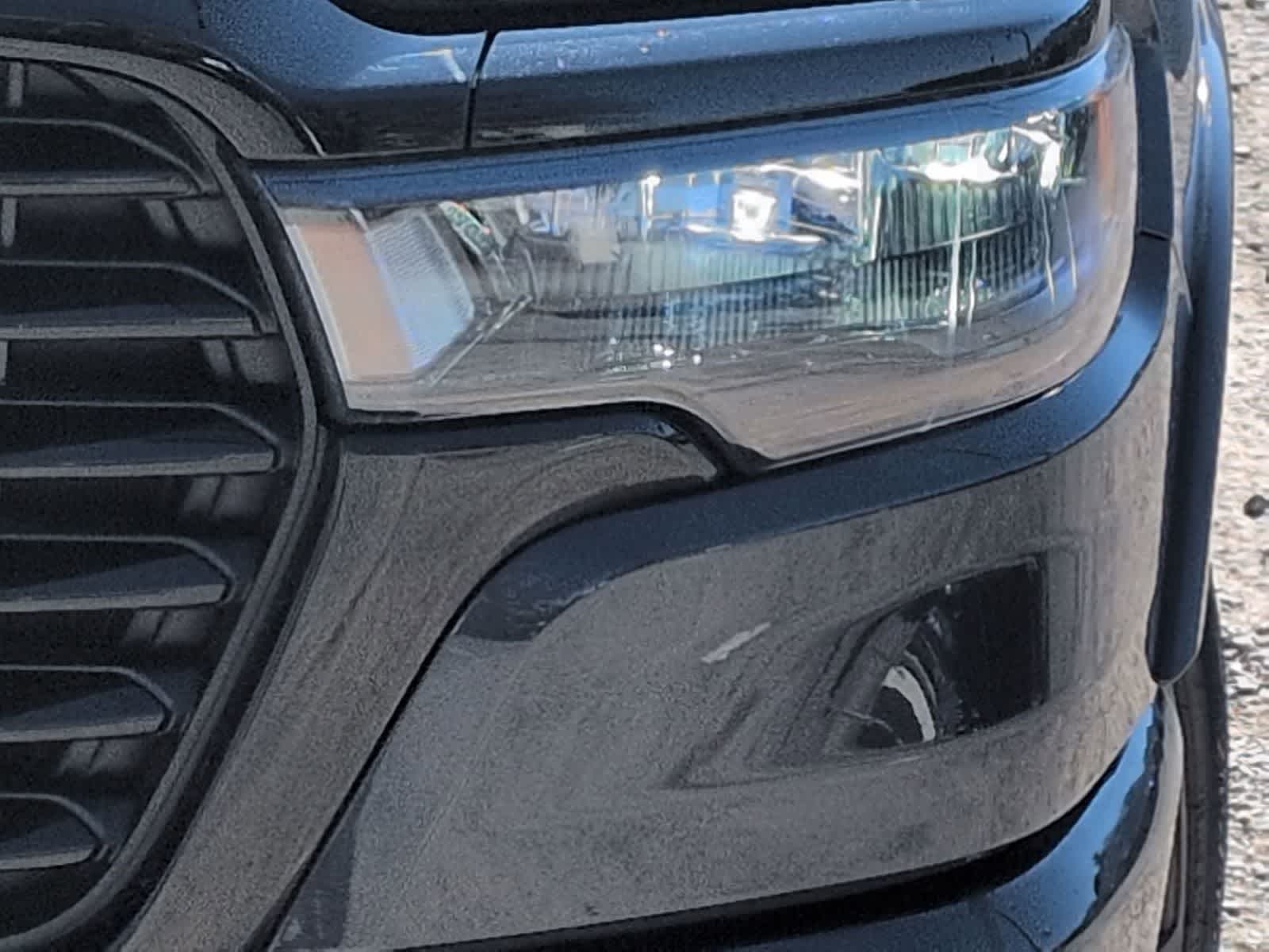 Thumbnail: 2026 RAM 1500 - 3