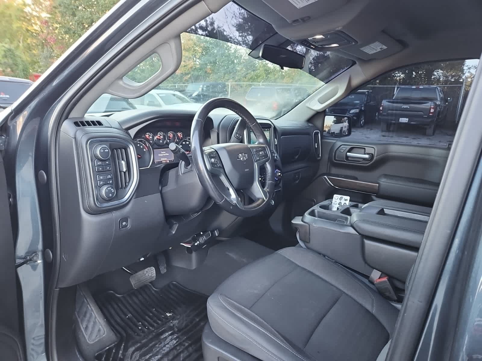Thumbnail: 2021 Chevrolet Silverado 1500 - 13