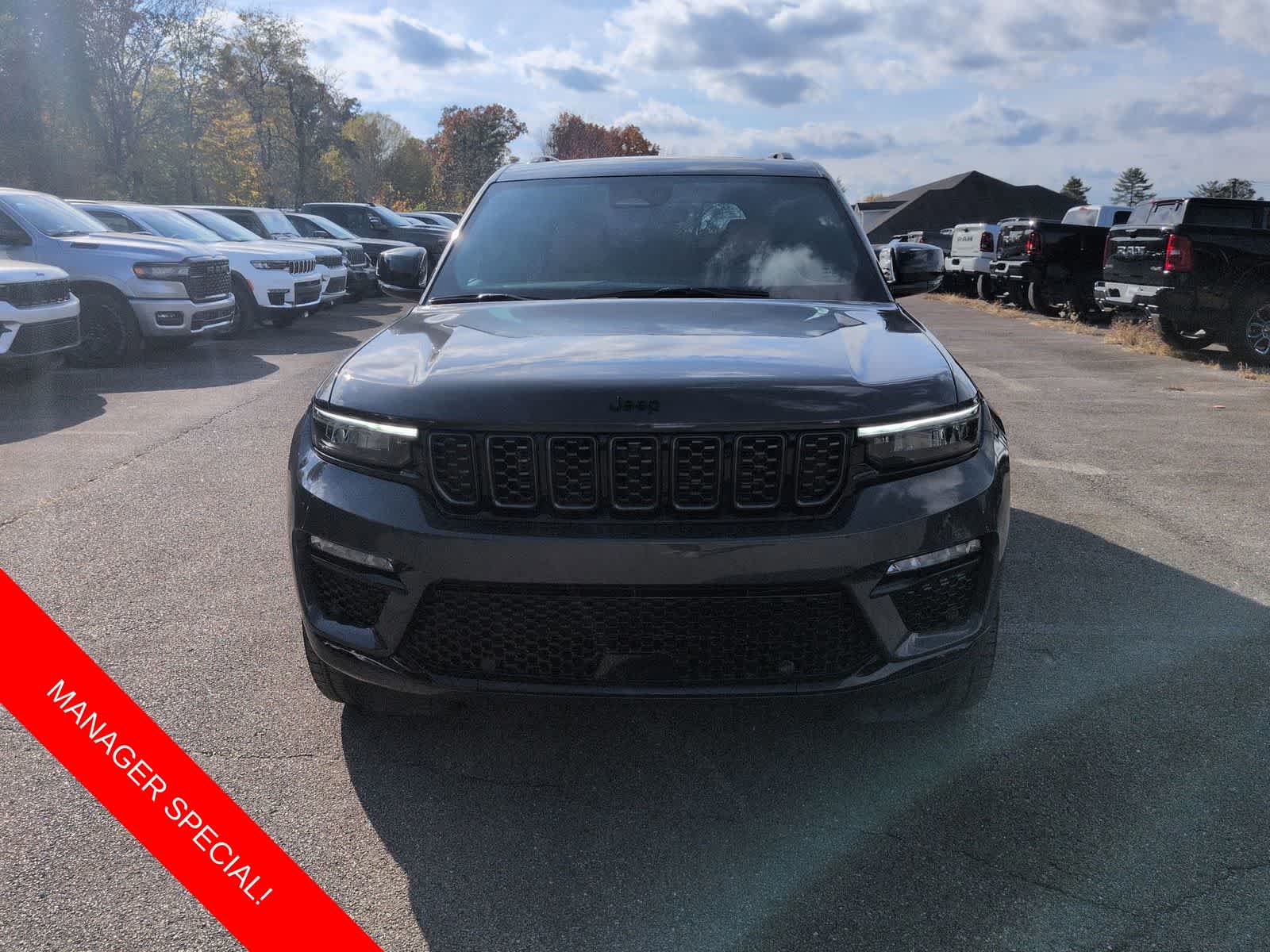 Thumbnail: 2025 Jeep Grand Cherokee - 3