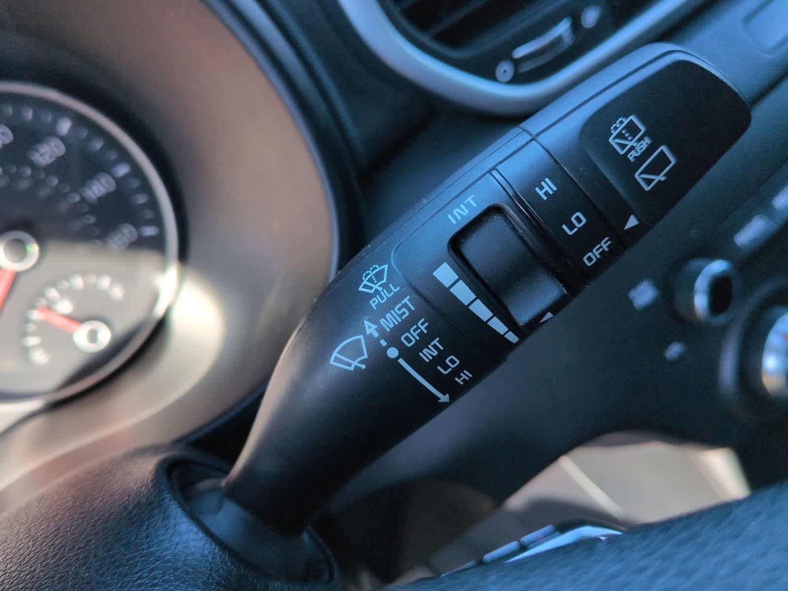 Thumbnail: 2022 Kia Sportage - 24