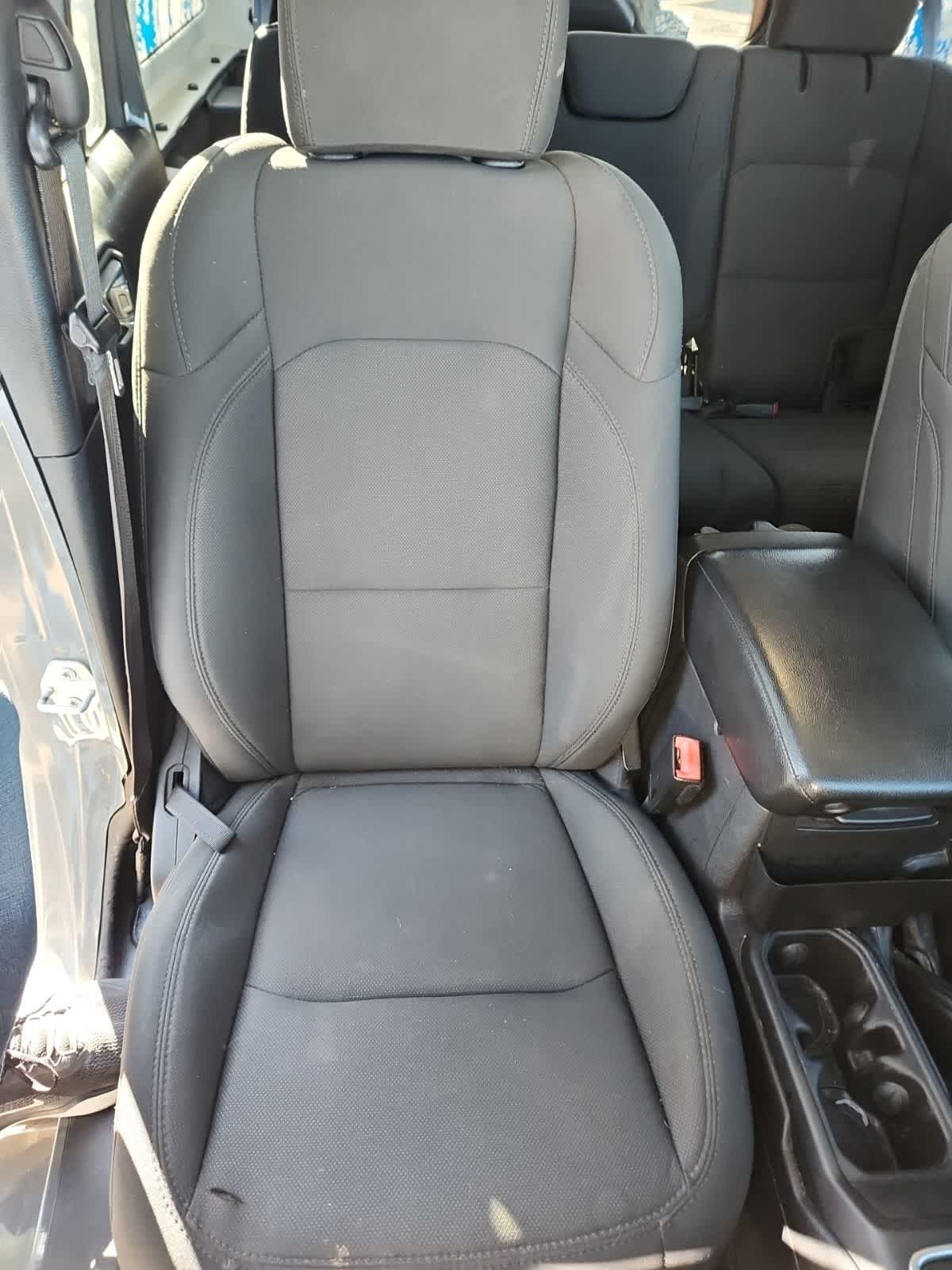 Thumbnail: 2021 Jeep Wrangler - 19