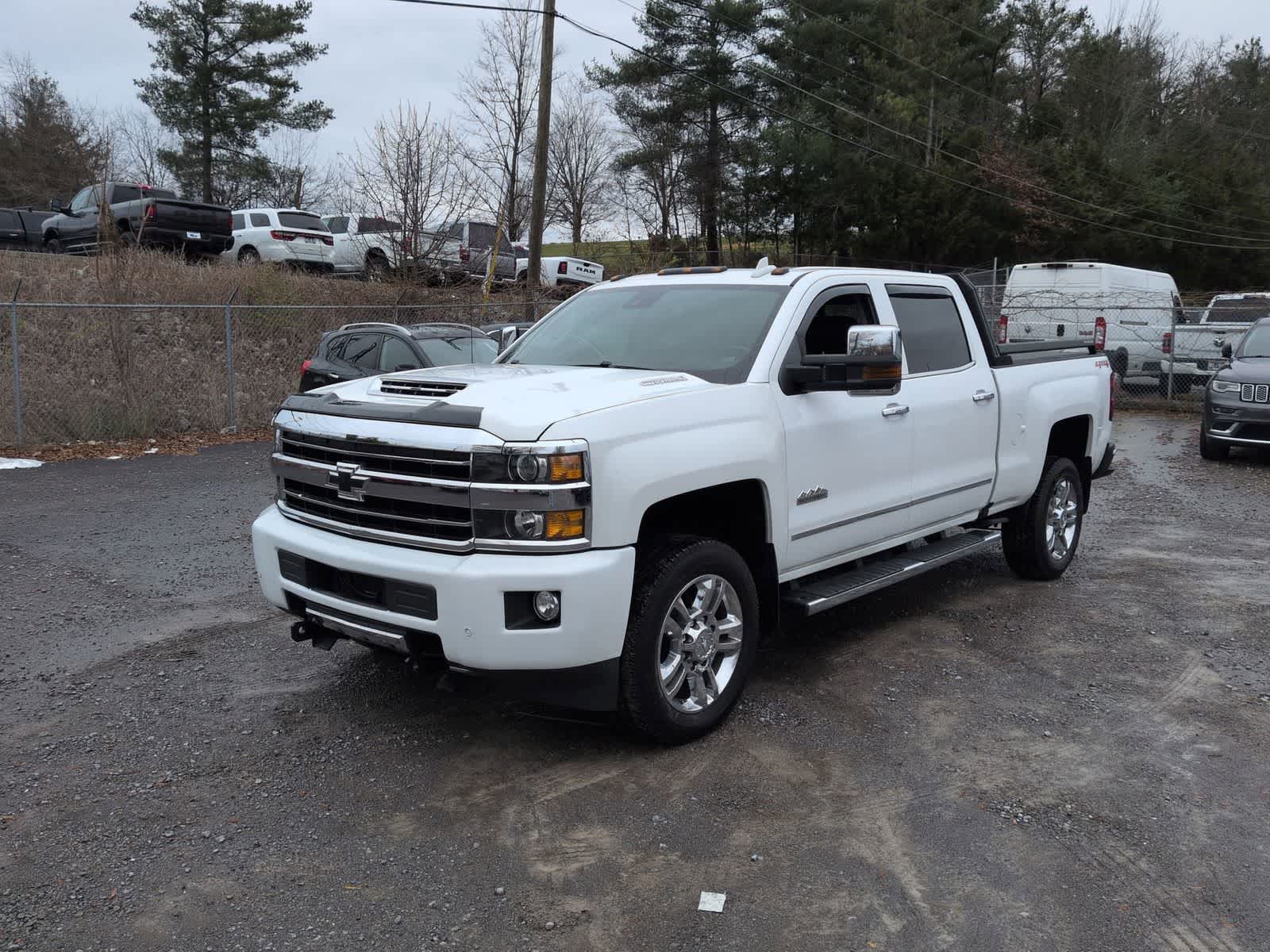 Thumbnail: 2019 Chevrolet Silverado 2500 - 4