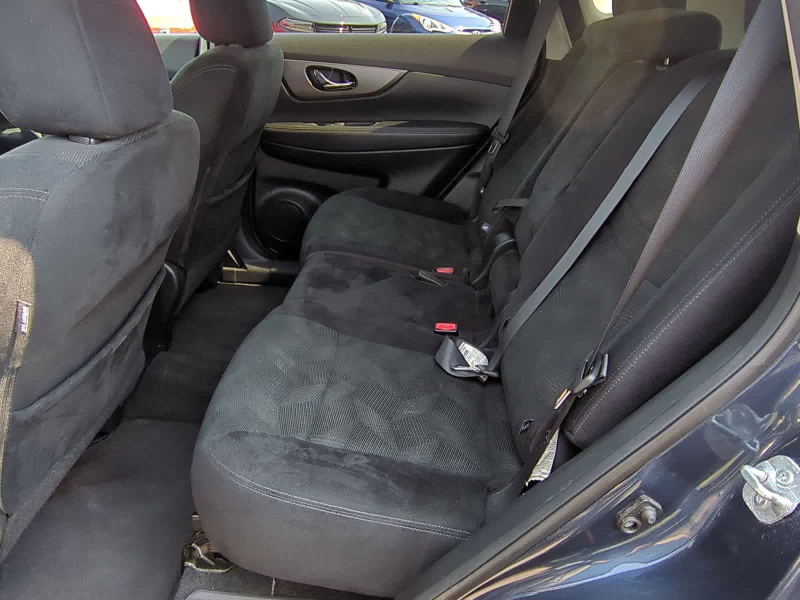 Thumbnail: 2016 Nissan Rogue - 19