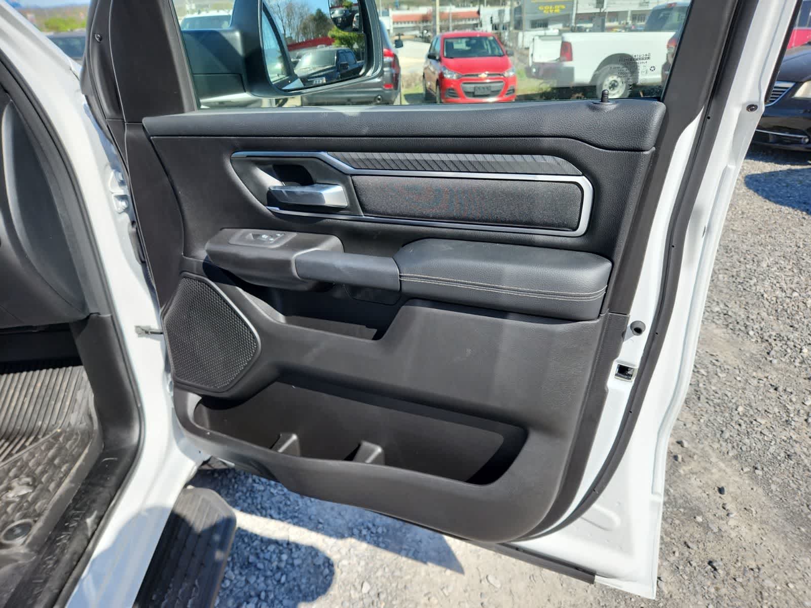 Thumbnail: 2026 RAM 1500 - 22