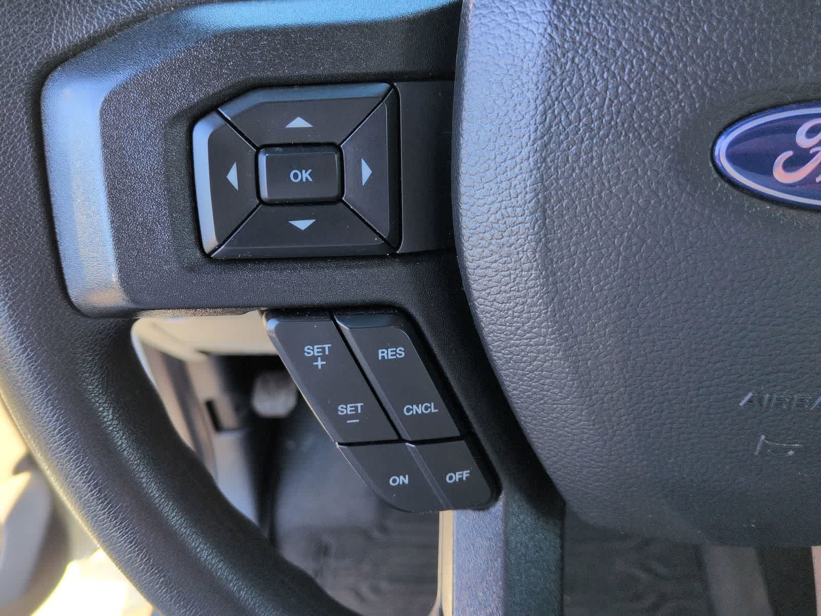 Thumbnail: 2022 Ford Econoline - 22