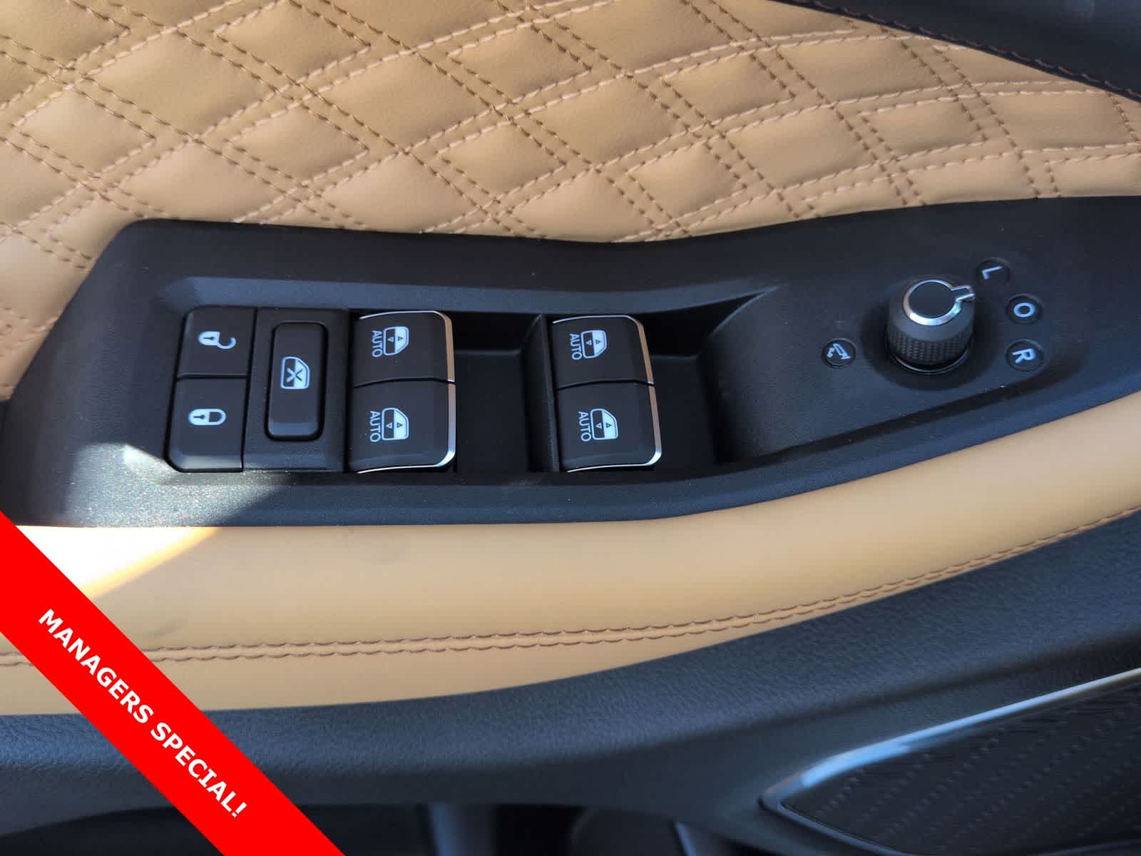 Thumbnail: 2025 Jeep Grand Cherokee - 16