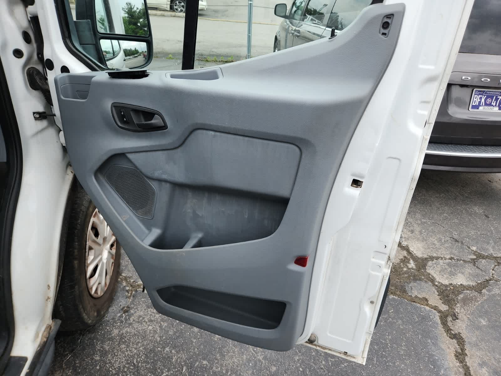 Thumbnail: 2015 Ford Transit Series - 20