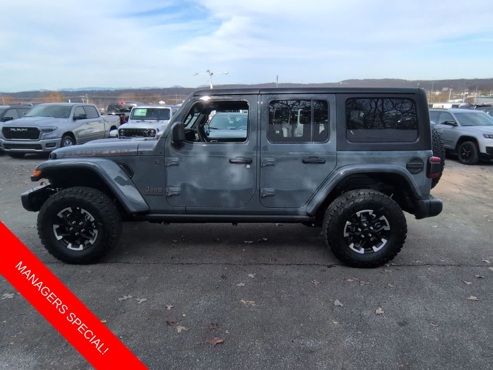 Thumbnail: 2026 Jeep Wrangler - 5
