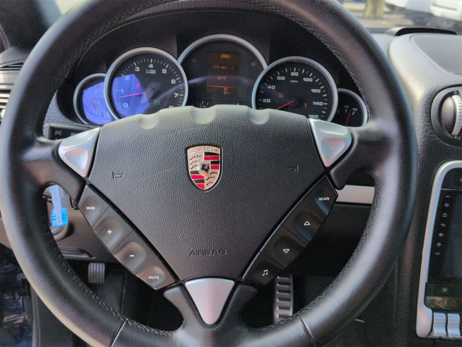 Thumbnail: 2008 Porsche Cayenne - 22