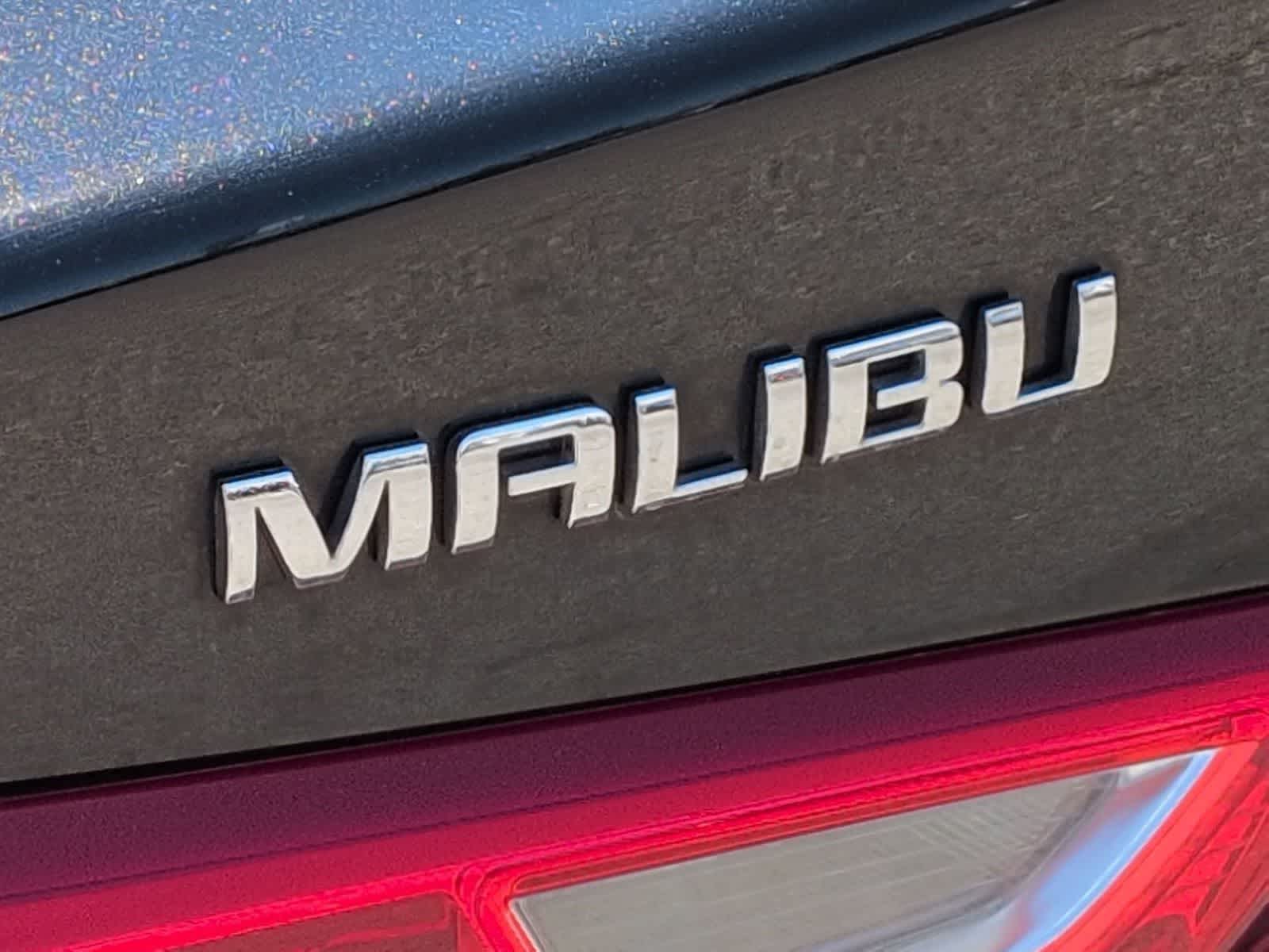 Thumbnail: 2021 Chevrolet Malibu - 12