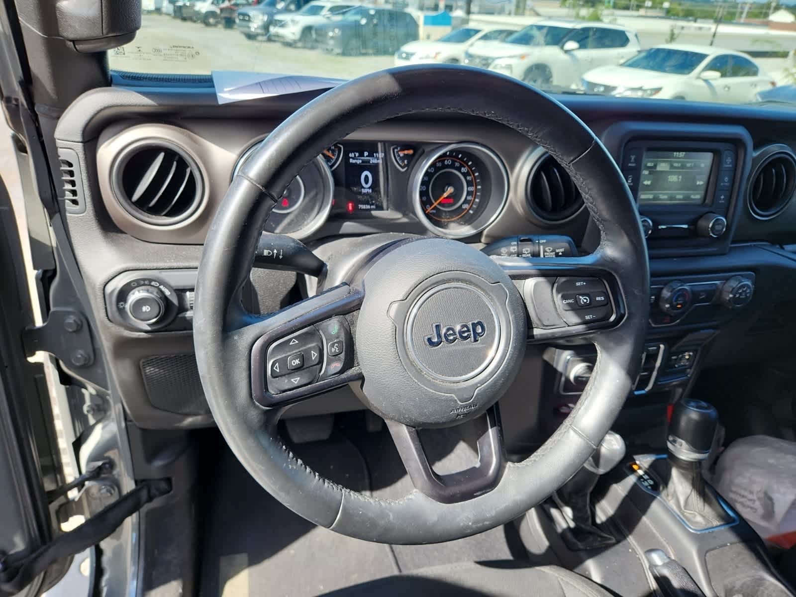 Thumbnail: 2018 Jeep Wrangler - 12