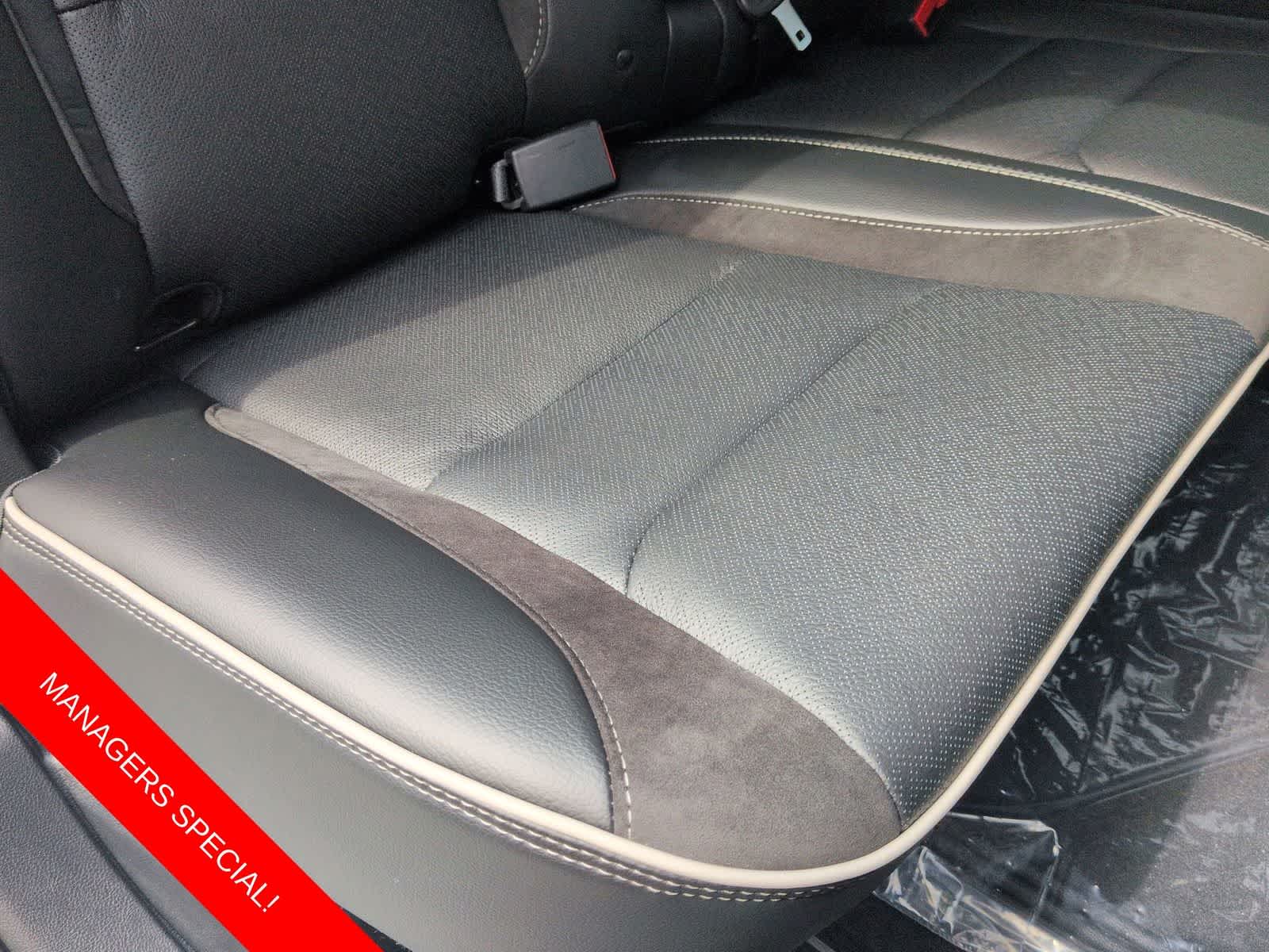 Thumbnail: 2026 RAM 1500 - 19