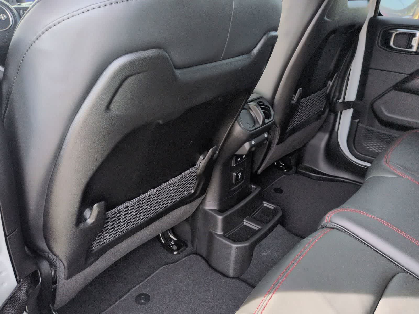 Thumbnail: 2026 Jeep Wrangler - 17