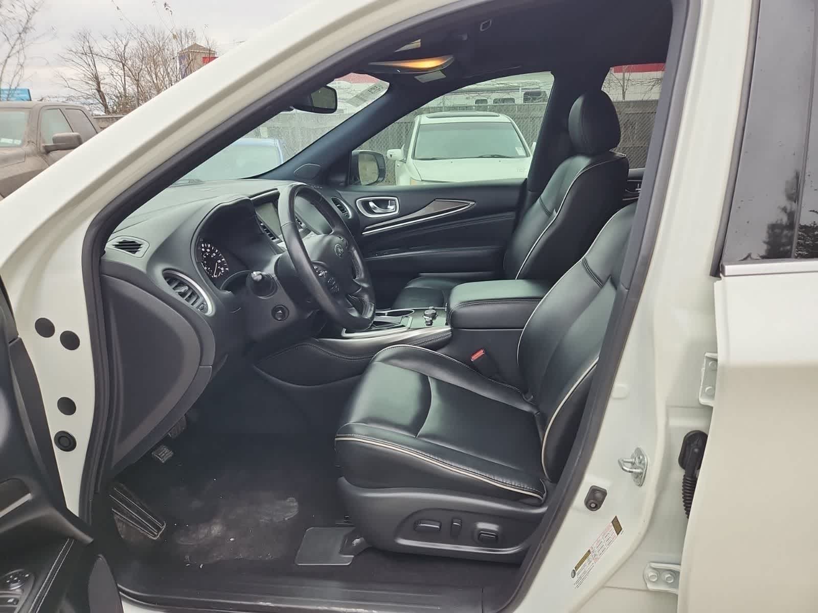 Thumbnail: 2020 INFINITI QX60 - 15