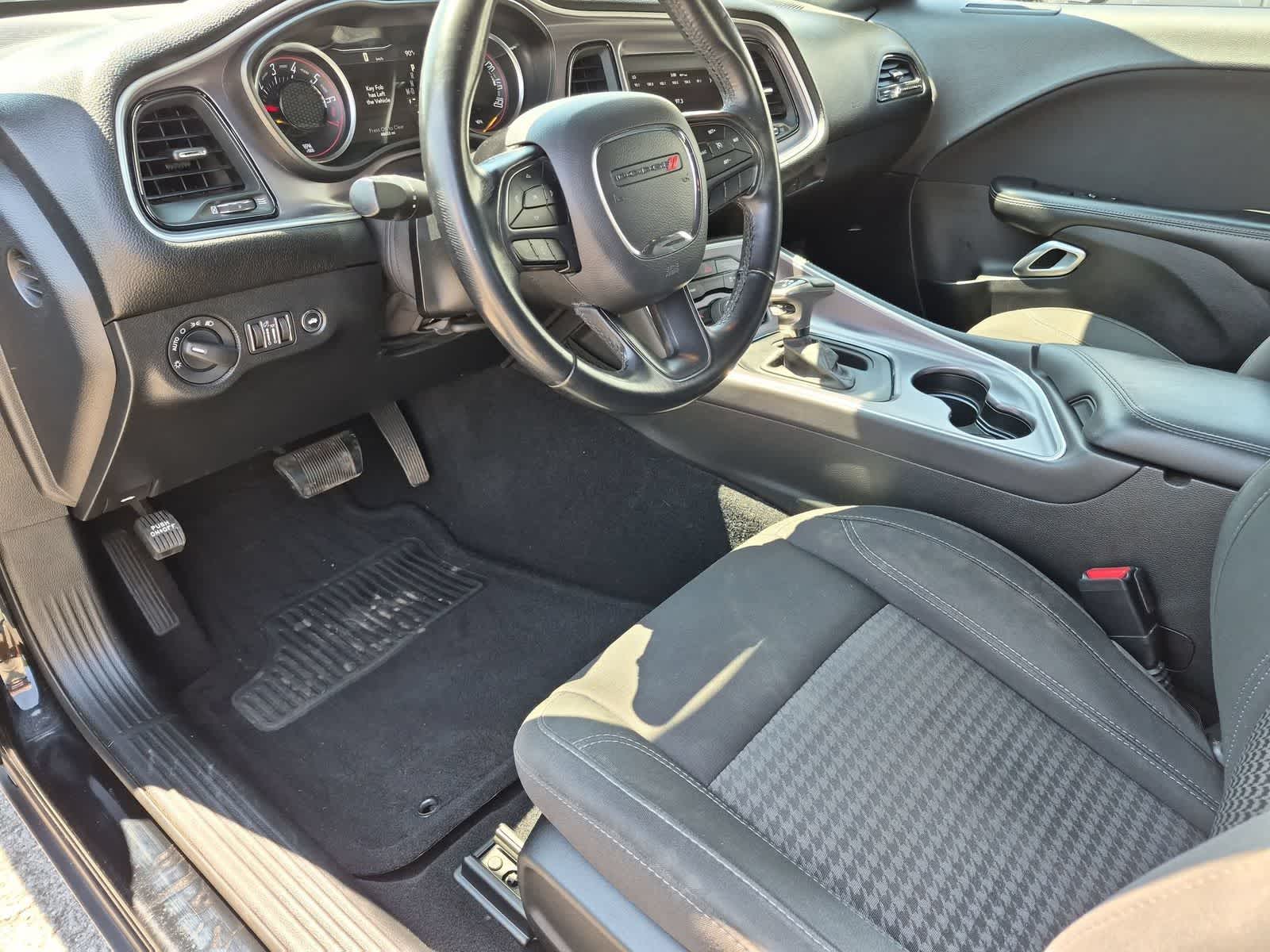Thumbnail: 2019 Dodge Challenger - 2