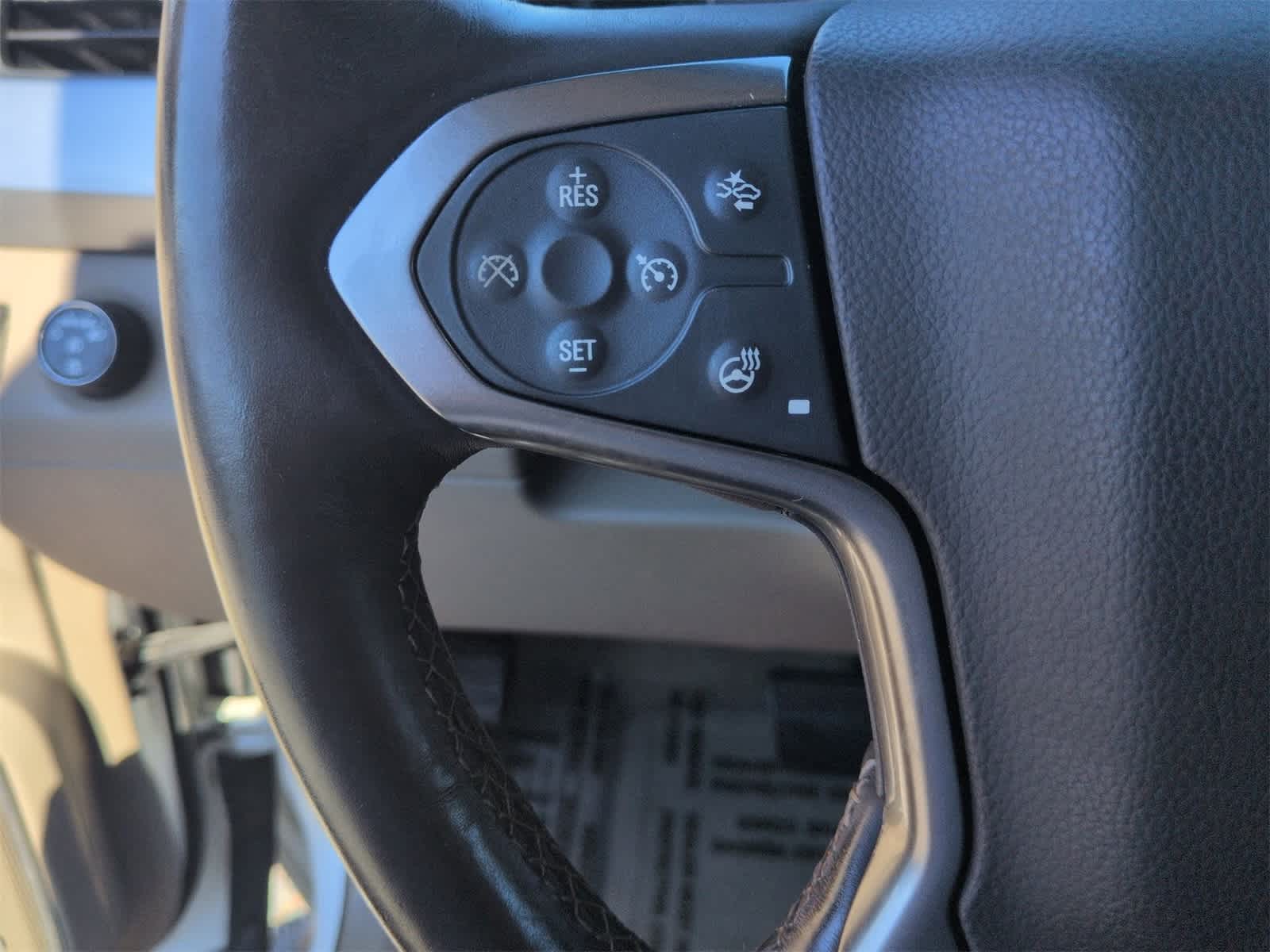 Thumbnail: 2017 Chevrolet Tahoe - 23