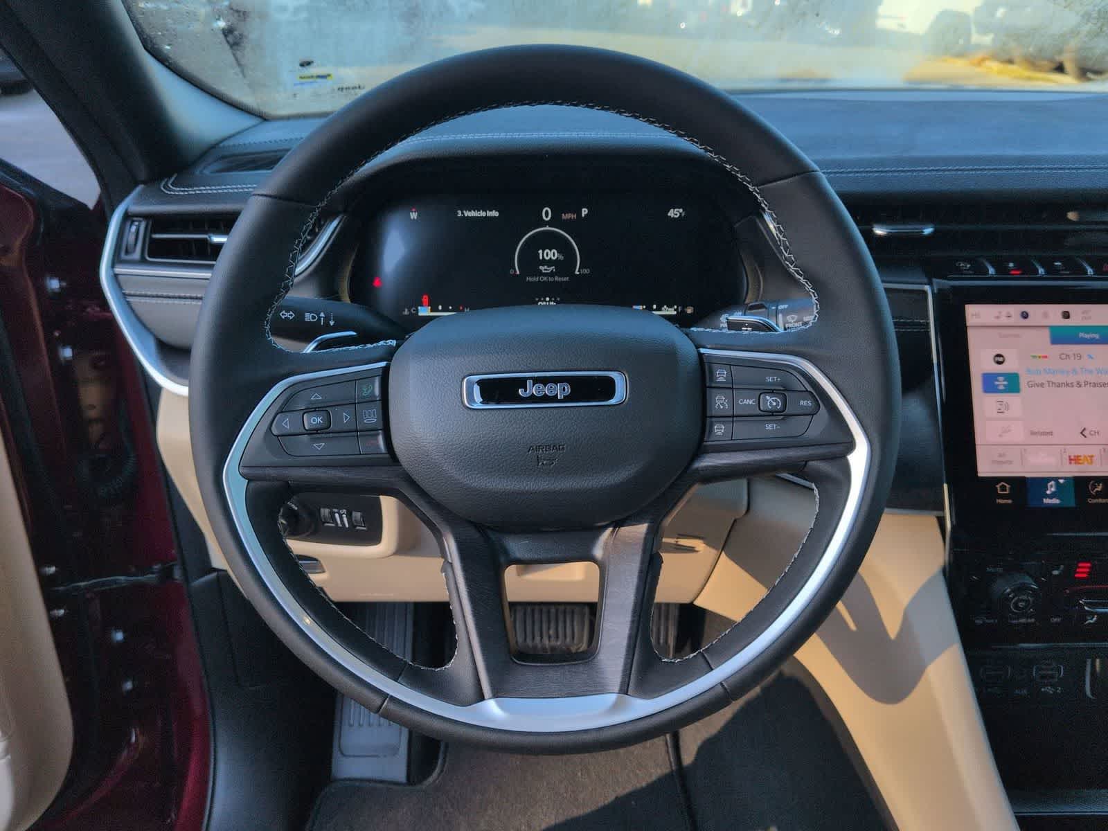 Thumbnail: 2025 Jeep Grand Cherokee L - 33