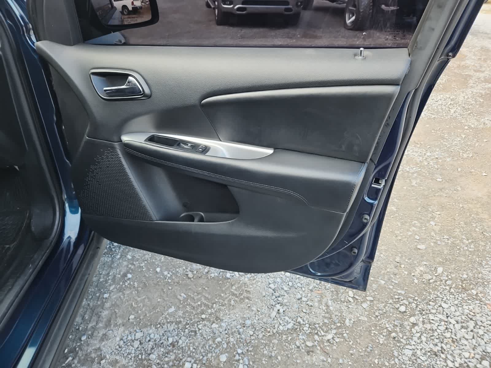 Thumbnail: 2013 Dodge Journey - 22