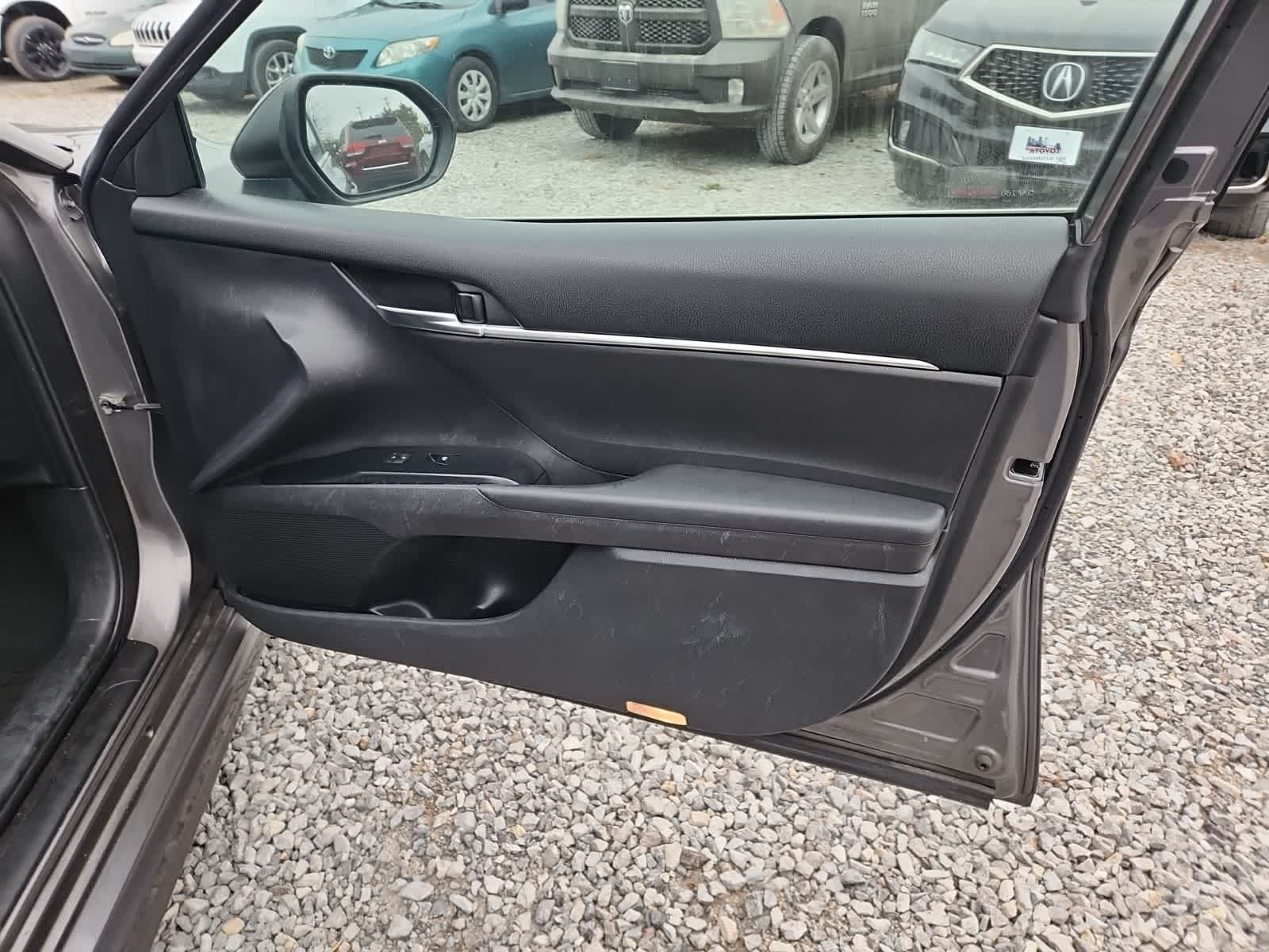 Thumbnail: 2018 Toyota Camry - 22