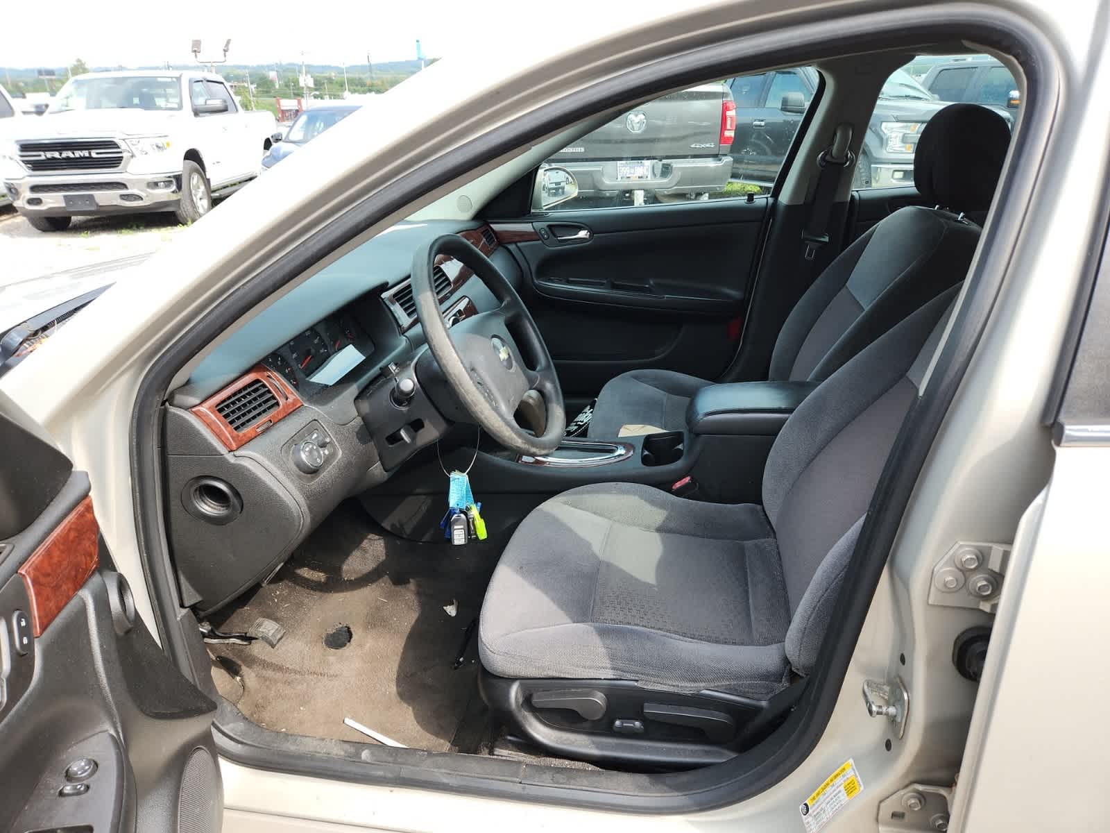 Thumbnail: 2008 Chevrolet Impala - 14
