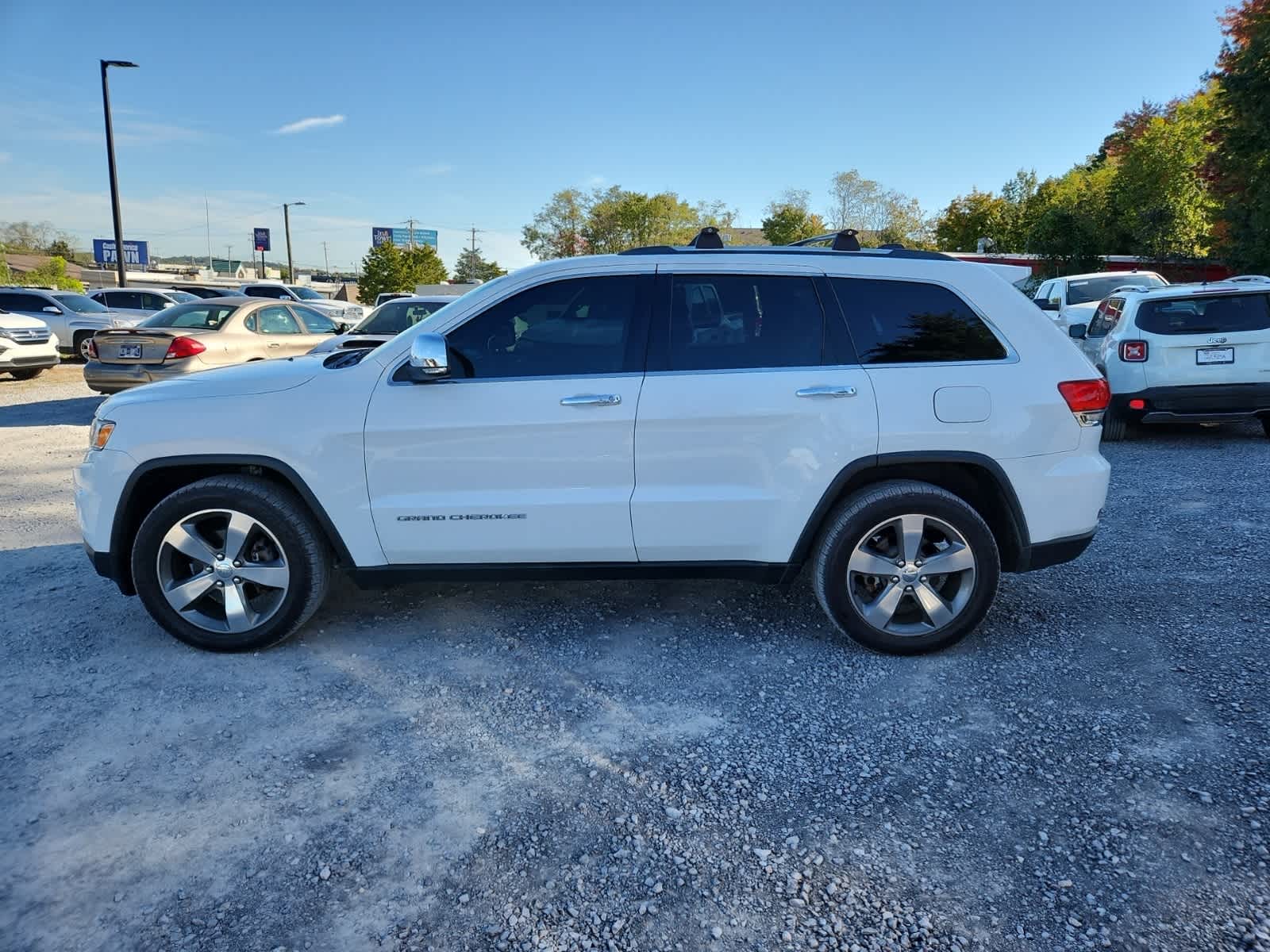 Thumbnail: 2016 Jeep Grand Cherokee - 2