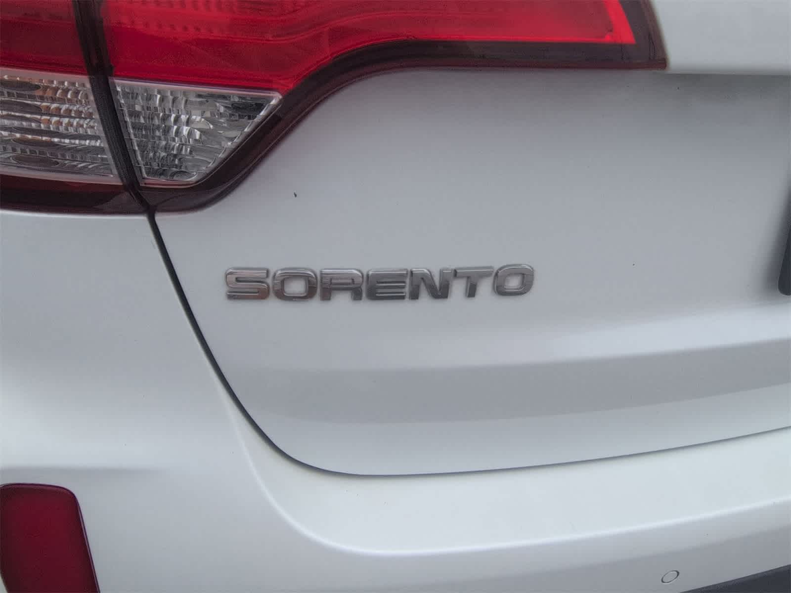 Thumbnail: 2014 Kia Sorento - 13