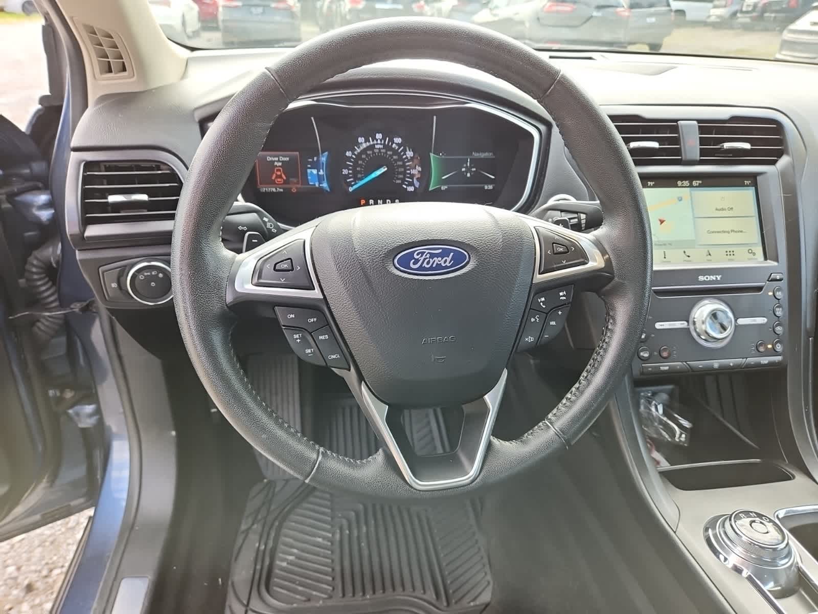 Thumbnail: 2018 Ford Fusion - 12