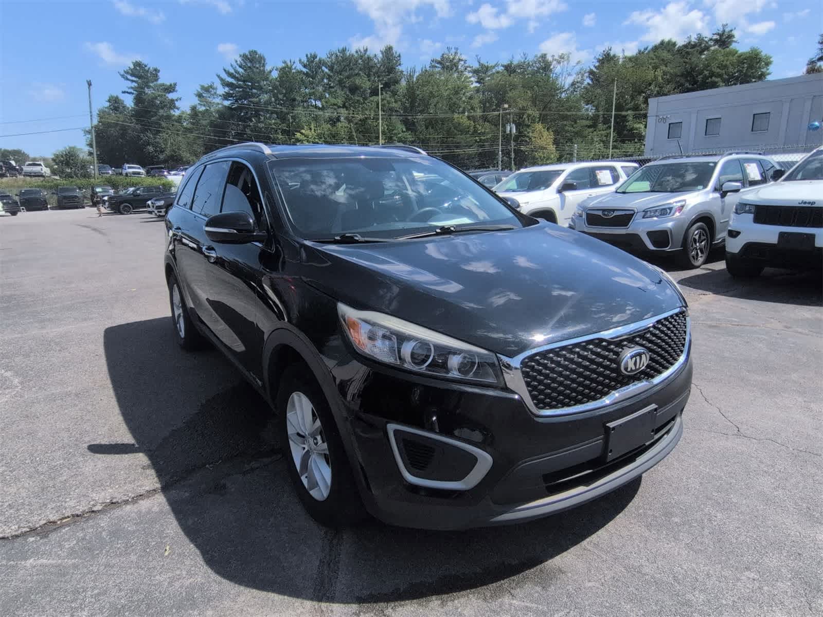 Thumbnail: 2017 Kia Sorento - 2