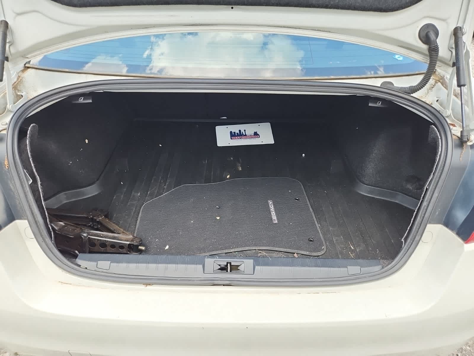 Thumbnail: 2015 Subaru Legacy - 27