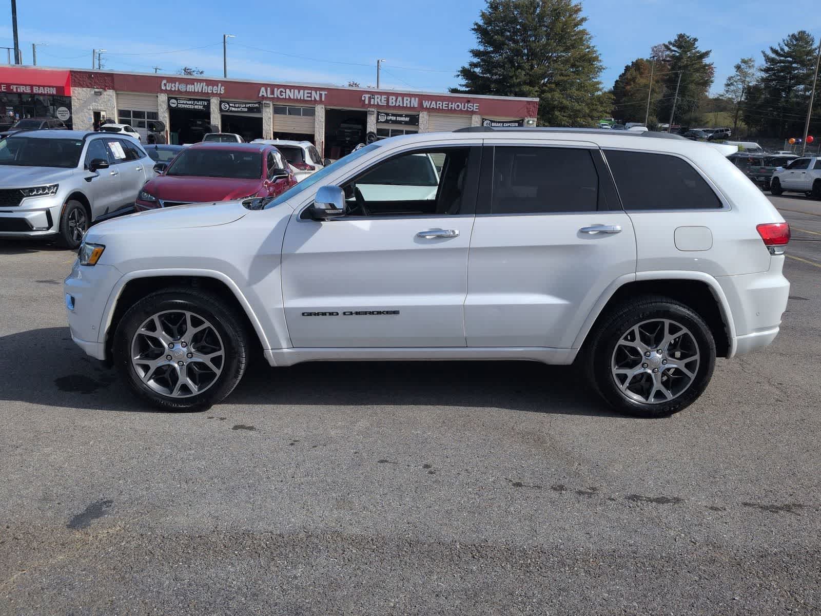 Thumbnail: 2019 Jeep Grand Cherokee - 5