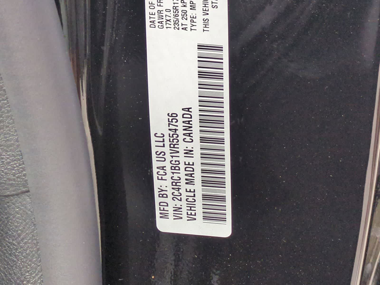 Thumbnail: 2027 Chrysler Pacifica - 35