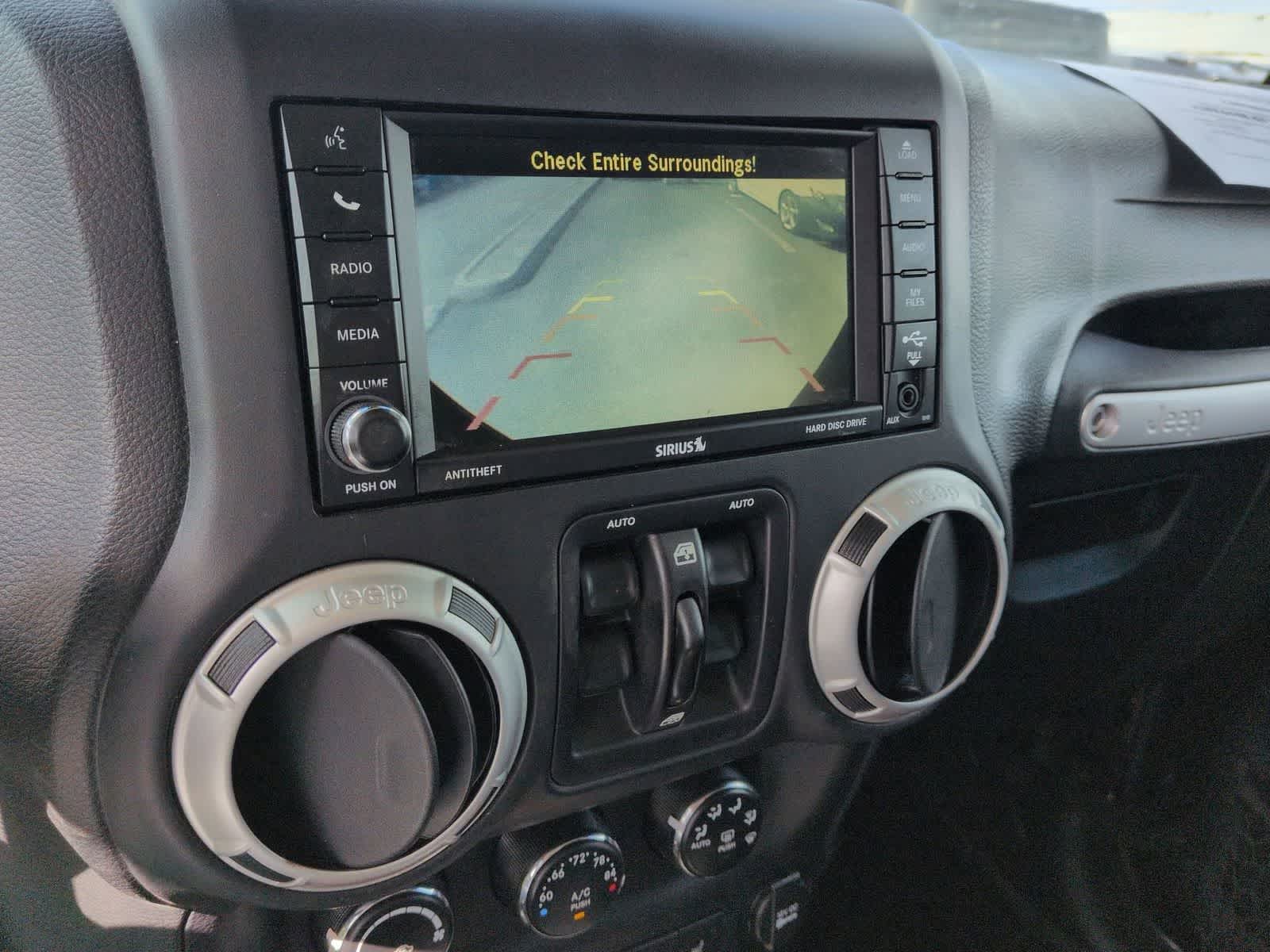 Thumbnail: 2016 Jeep Wrangler - 22