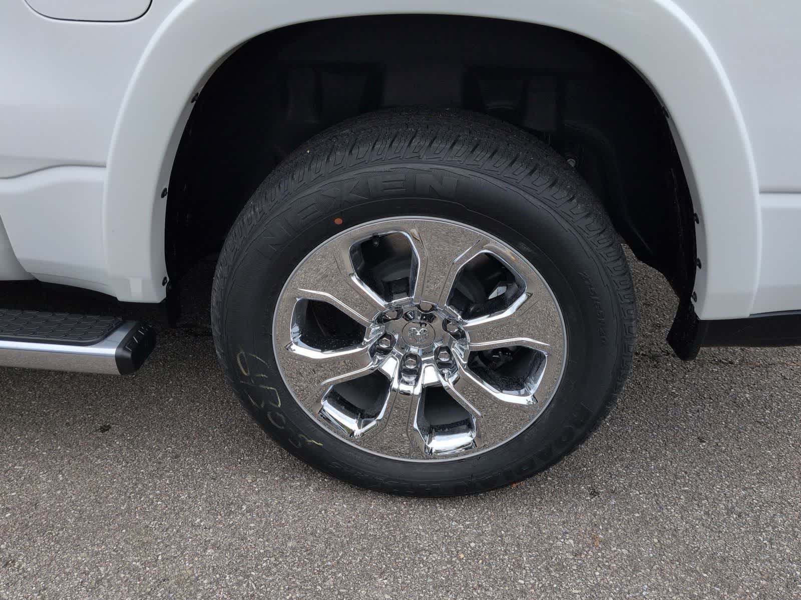 Thumbnail: 2026 RAM 1500 - 14