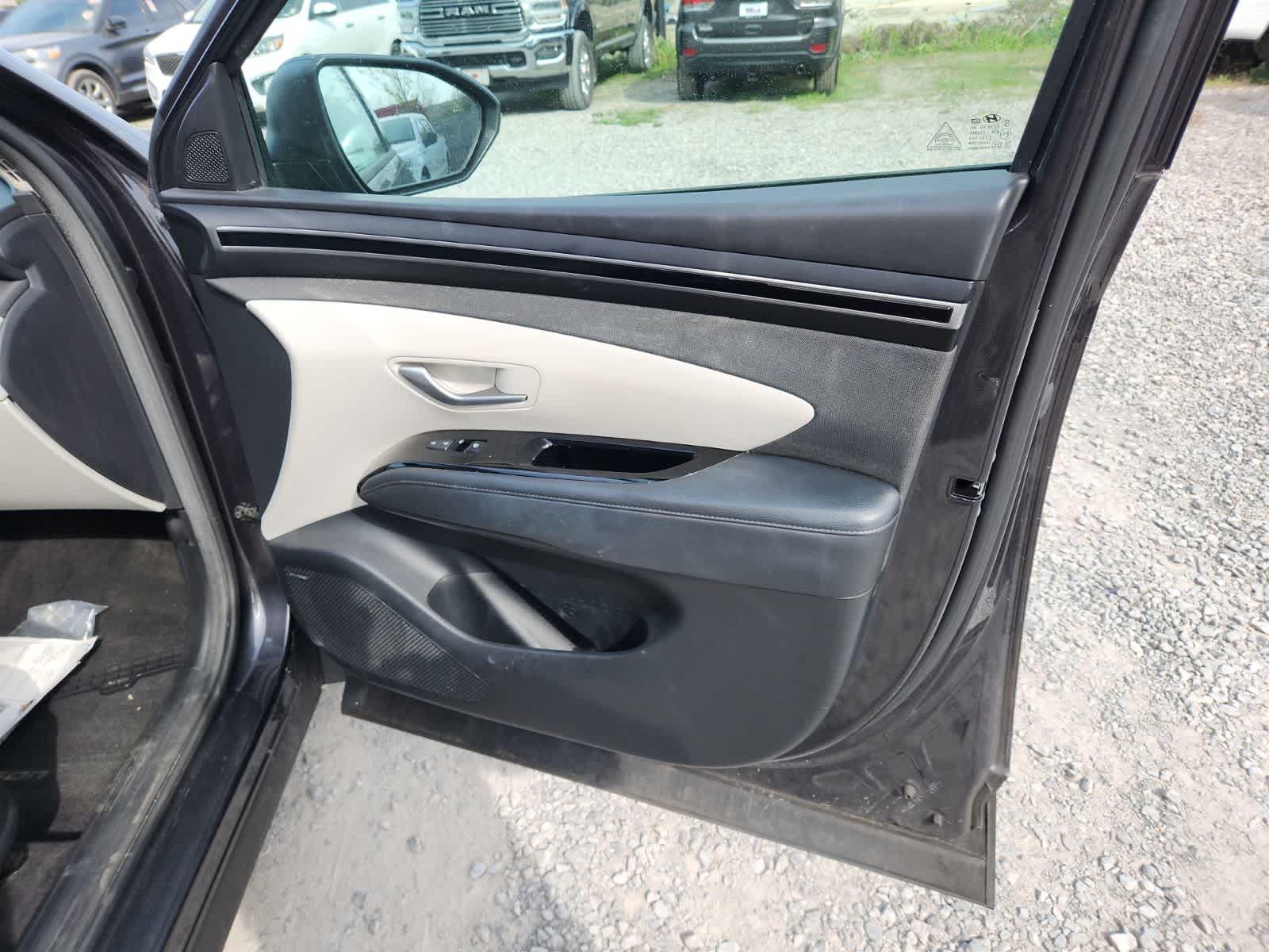 Thumbnail: 2022 Hyundai Tucson - 23