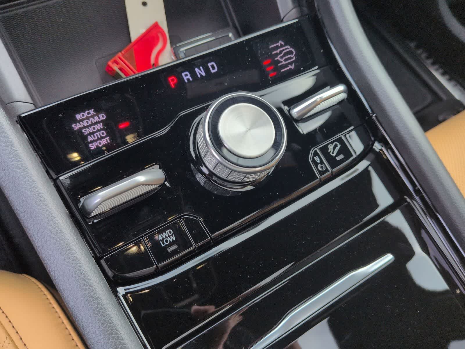 Thumbnail: 2025 Jeep Grand Cherokee - 31