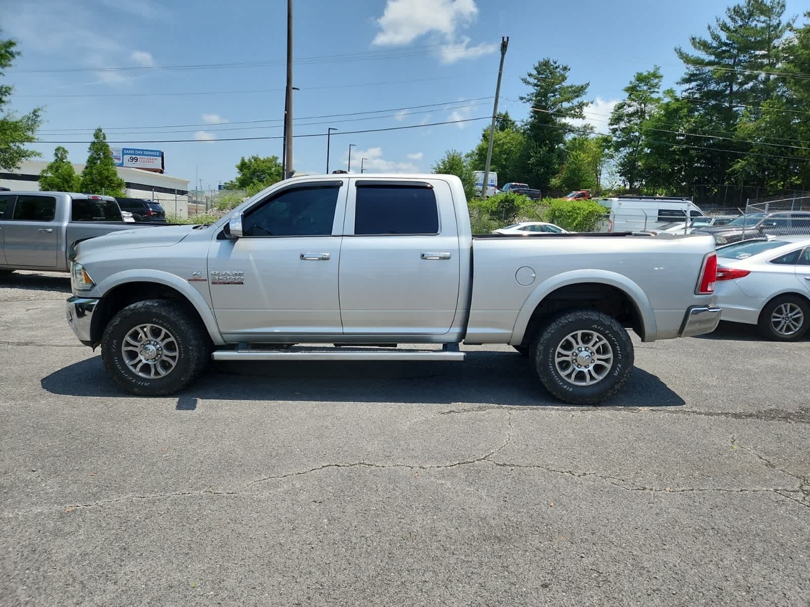 2014 RAM 3500 Laramie 2