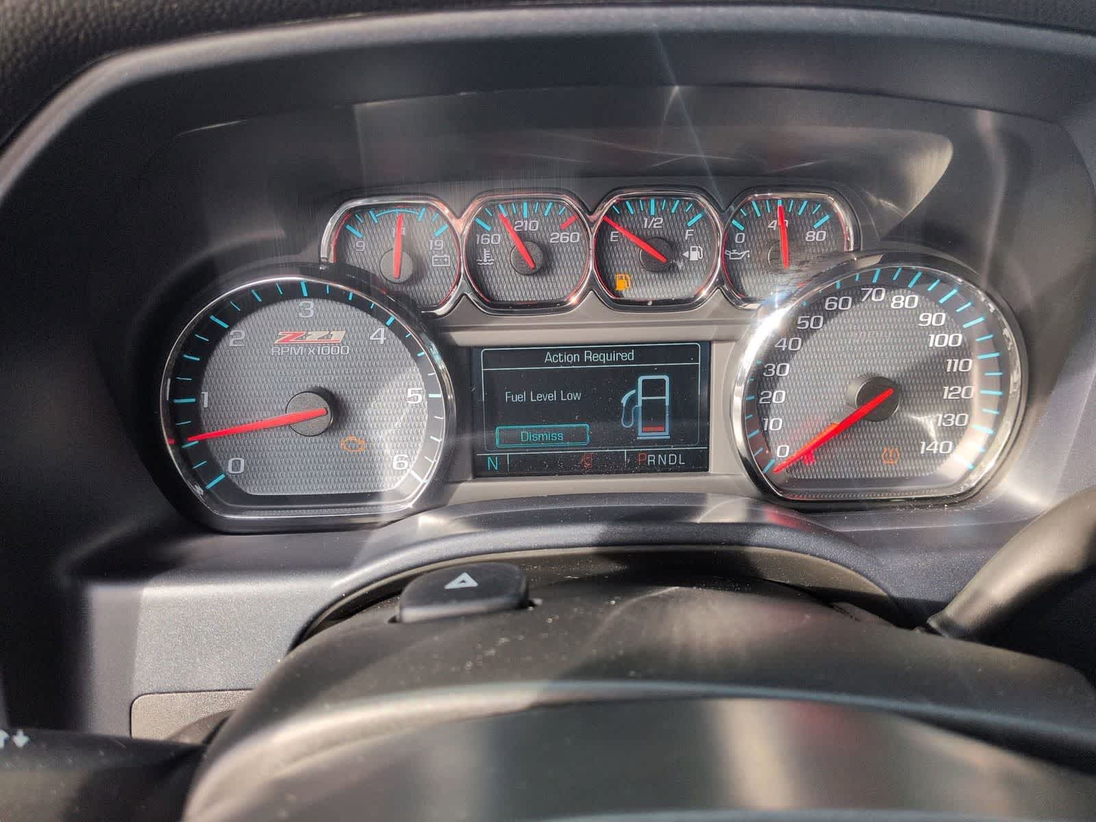 Thumbnail: 2019 Chevrolet Silverado 1500 - 32