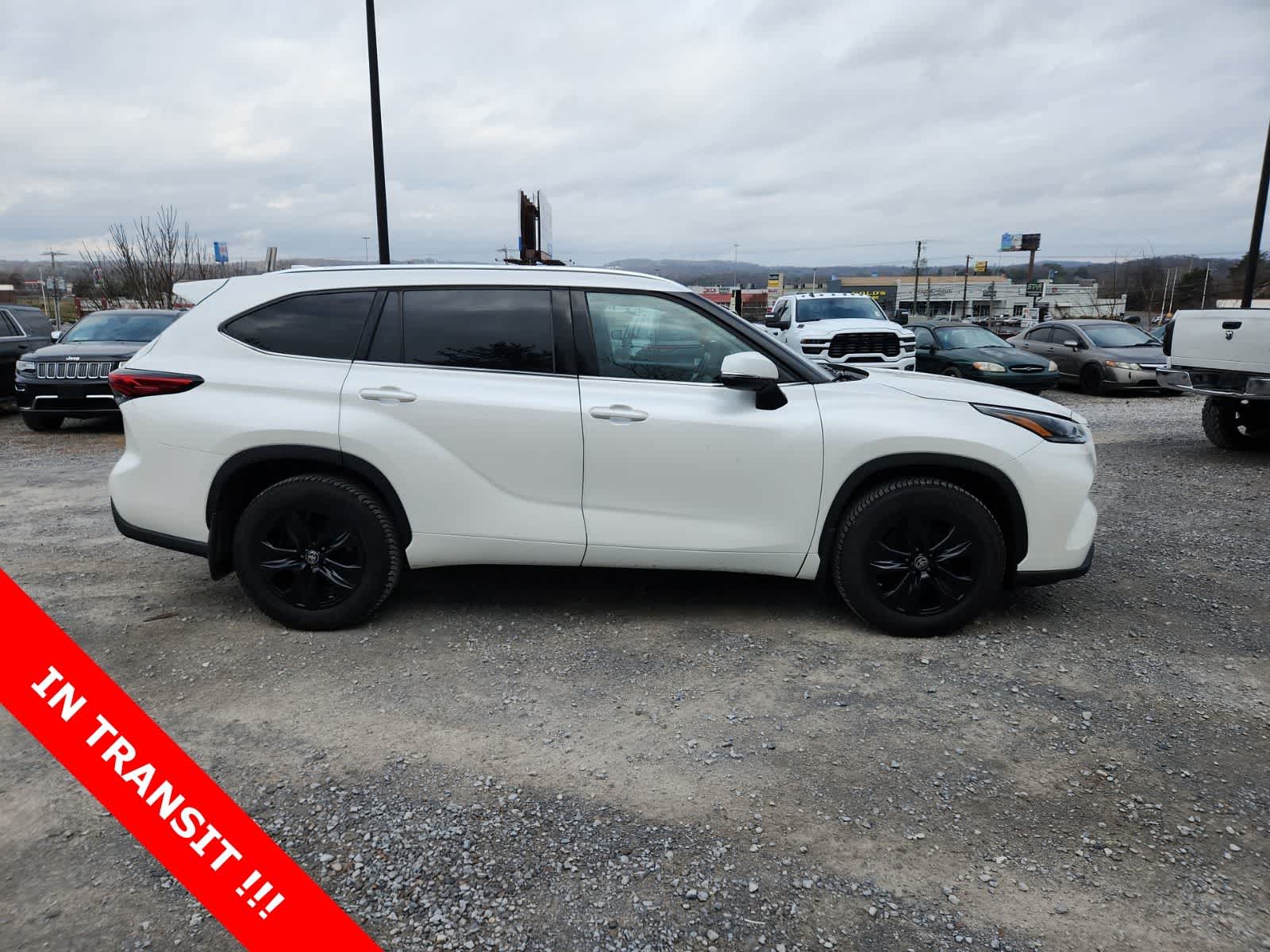 Thumbnail: 2021 Toyota Highlander - 6