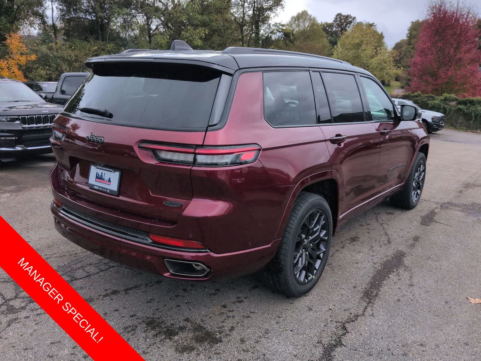 Thumbnail: 2025 Jeep Grand Cherokee L - 8