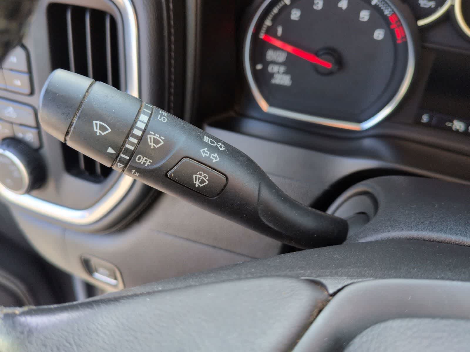 Thumbnail: 2021 Chevrolet Silverado 1500 - 26